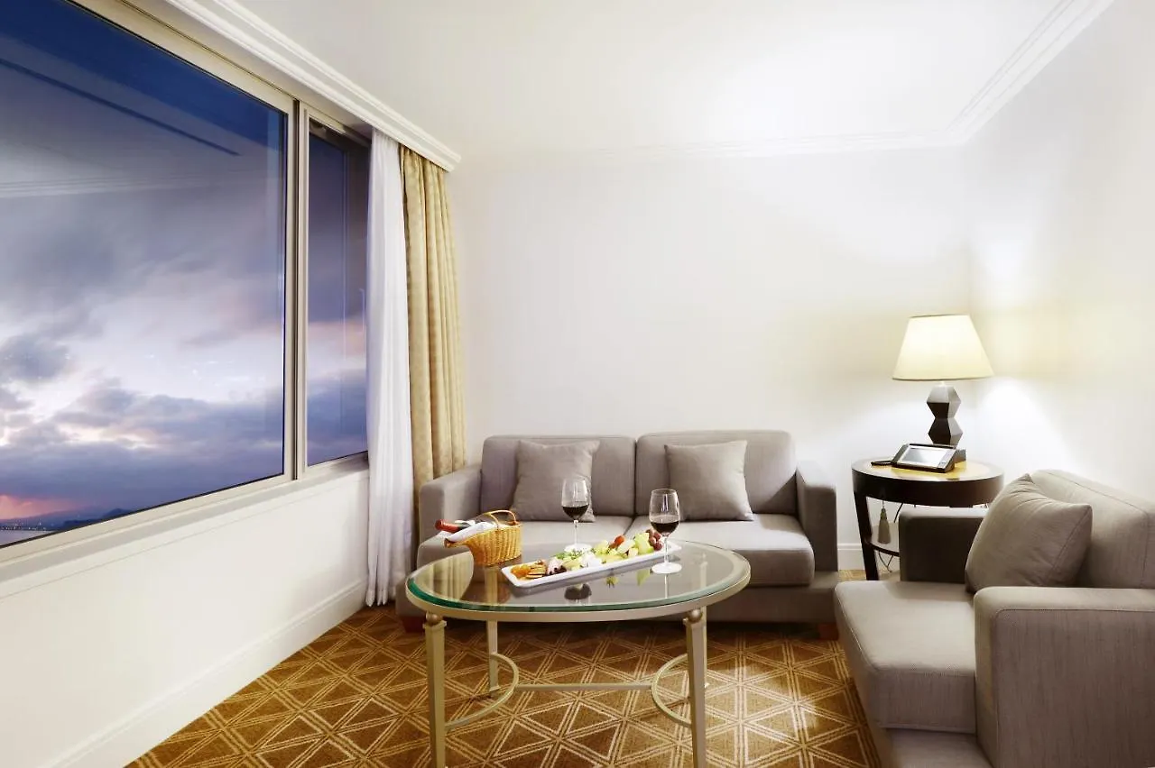 Hotel Ramada Plaza By Wyndham Jeju Ocean Front 5*,