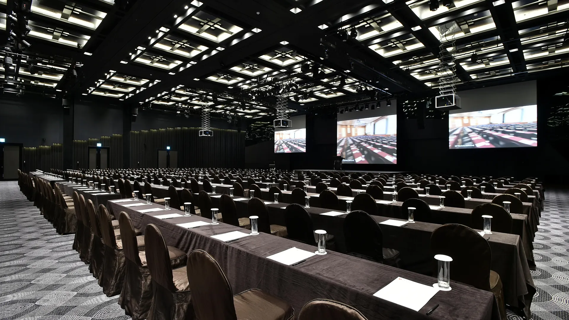 Hotel Ramada Plaza By Wyndham Jeju Ocean Front