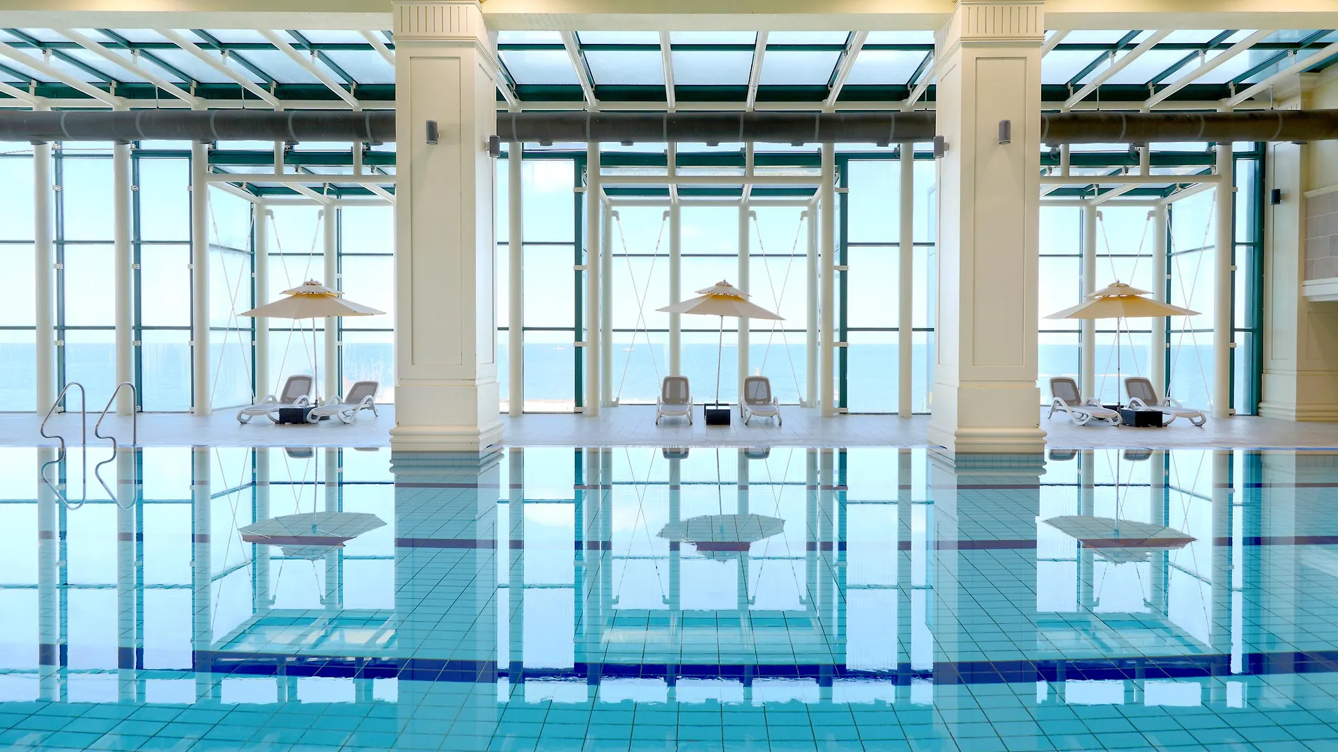 Hotel Ramada Plaza By Wyndham Jeju Ocean Front